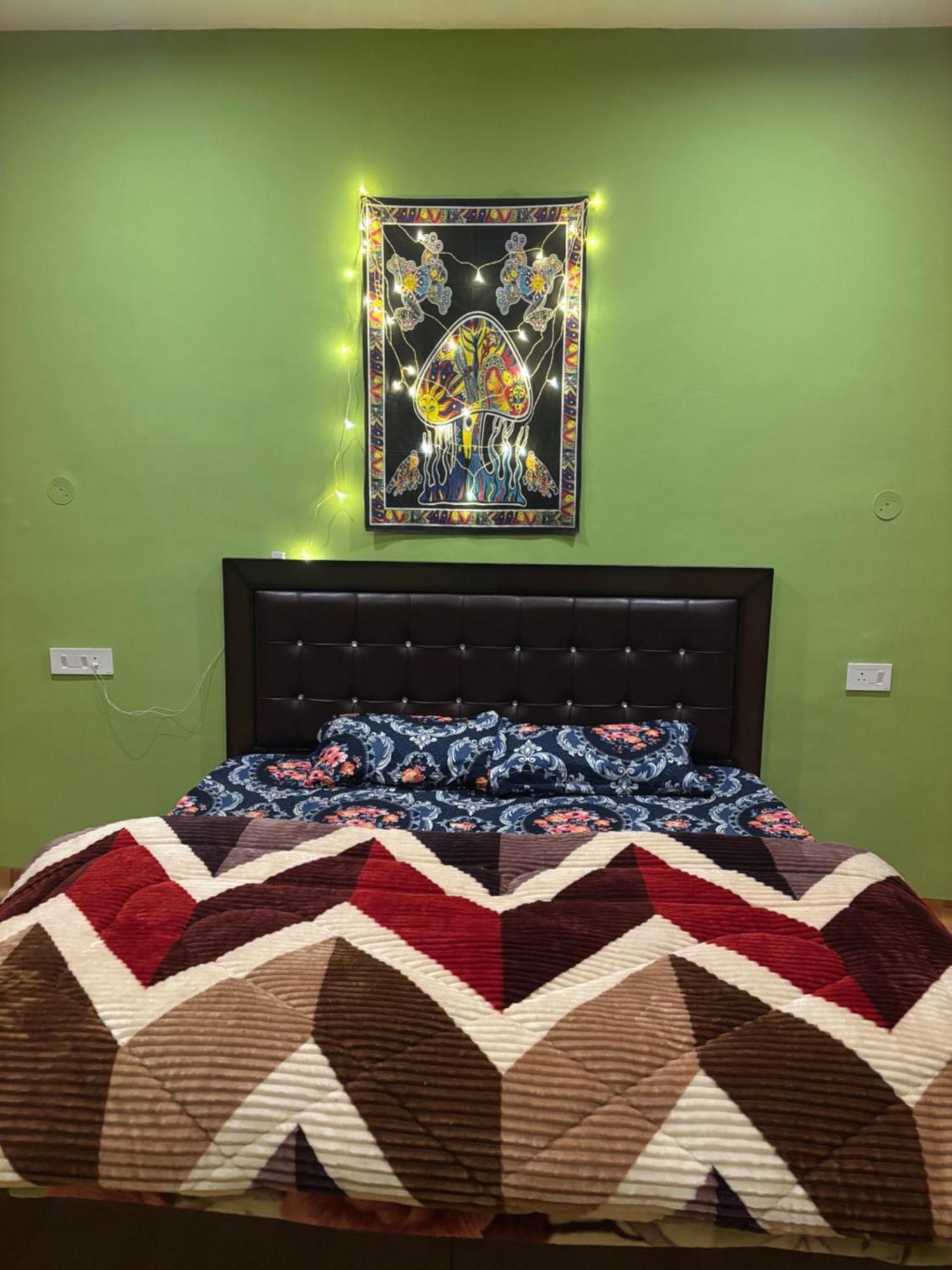 Shalom Guesthouse And Cafe Kalgha Extérieur photo